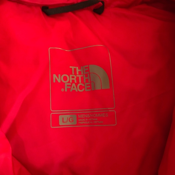The North Face Men's Red Puffer Jacket - Copy - Picture 2 of 6